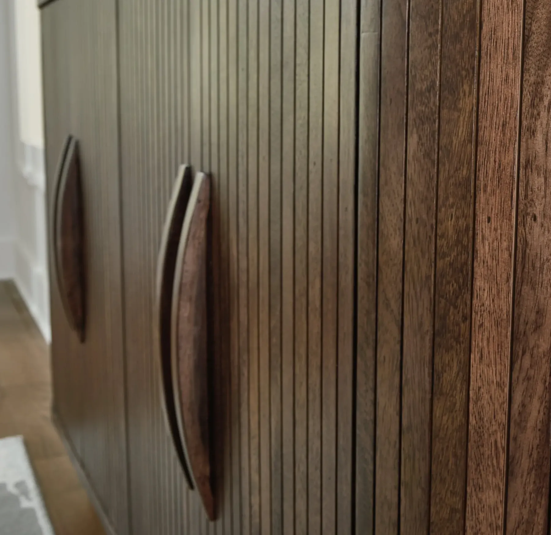 Discount American Furniture Galleries Amickly Accent Cabinet