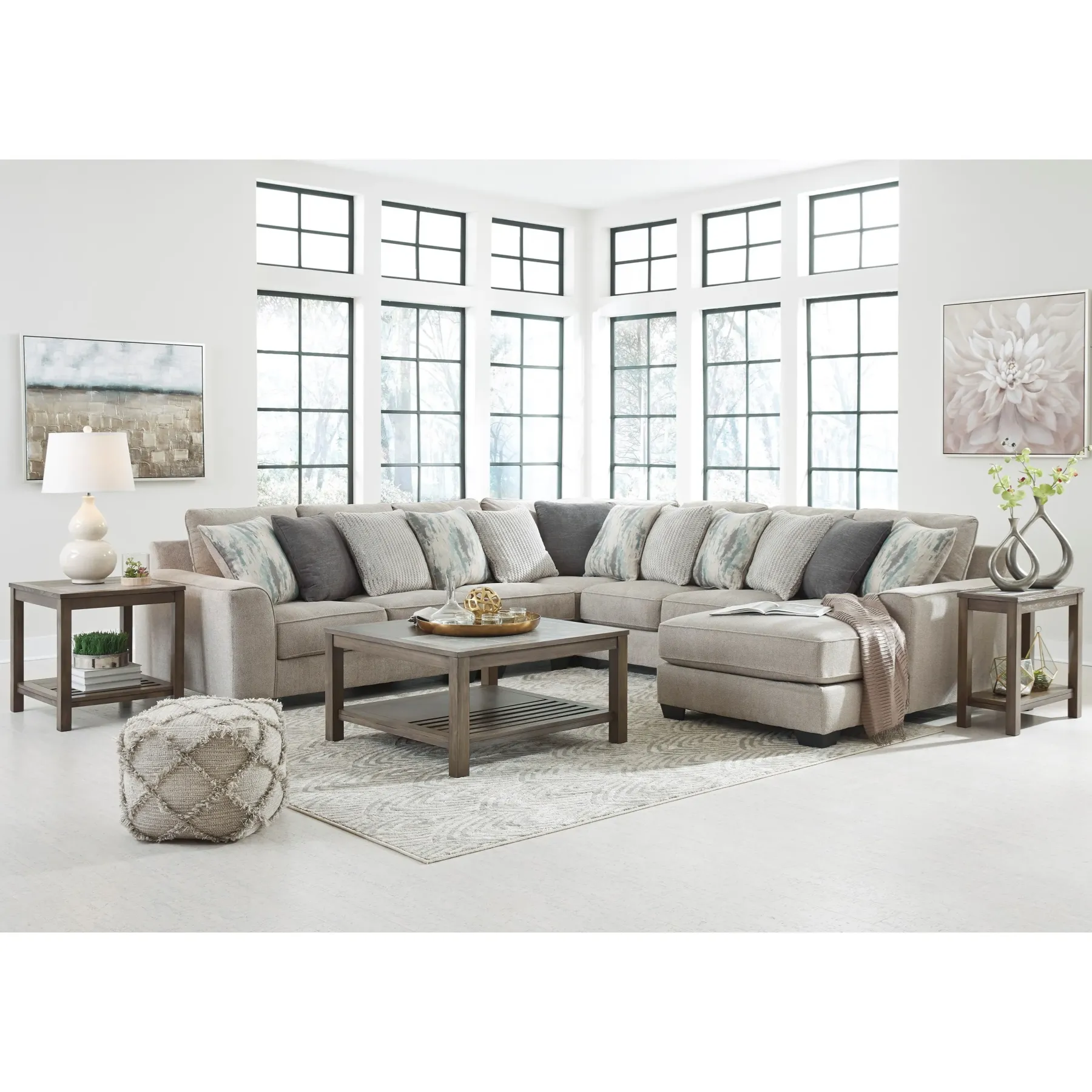 Best American Furniture Galleries Ardsley 5-Piece Sectional with Right Chaise