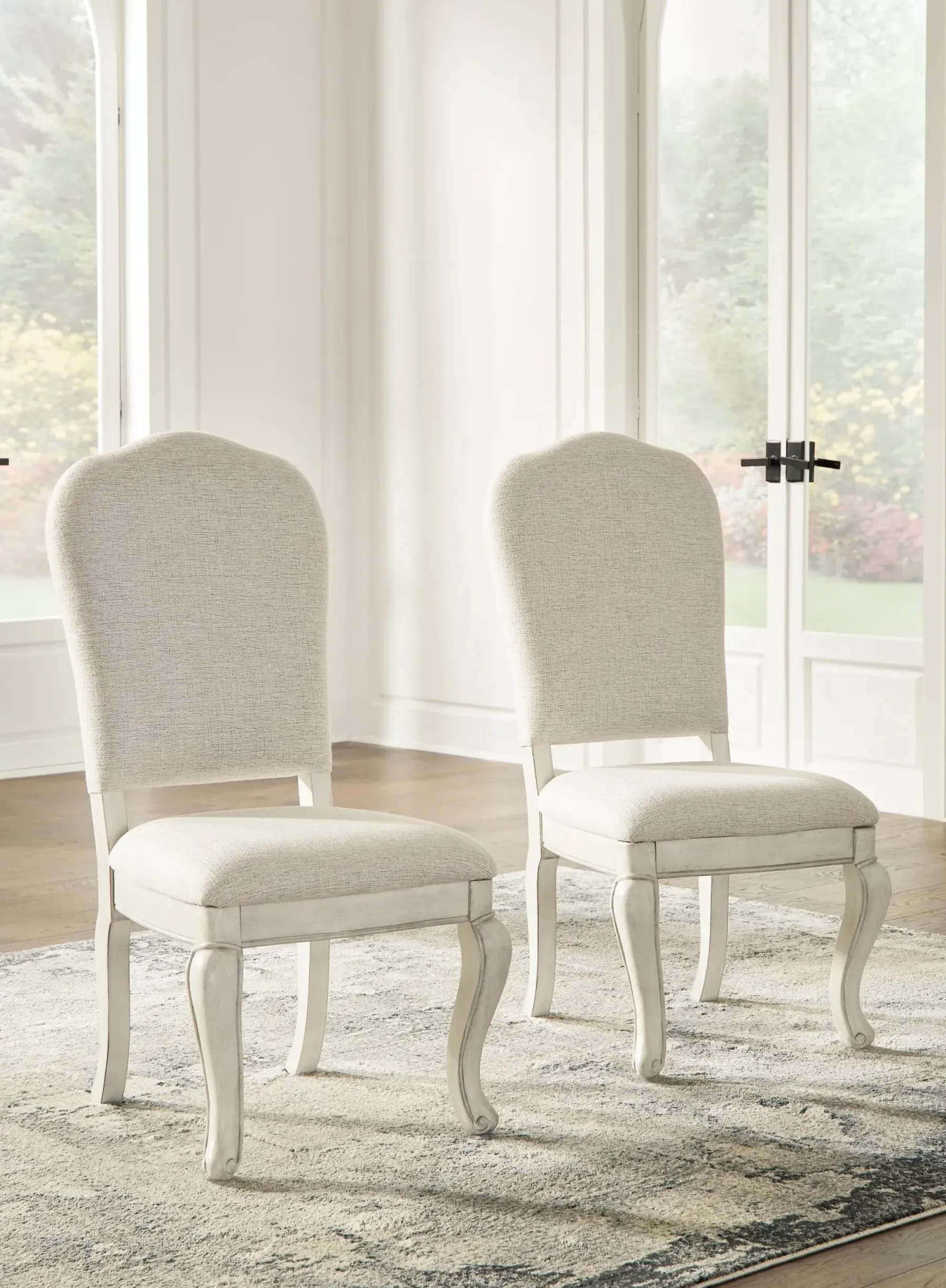 Discount American Furniture Galleries Arlendyne Dining Chair