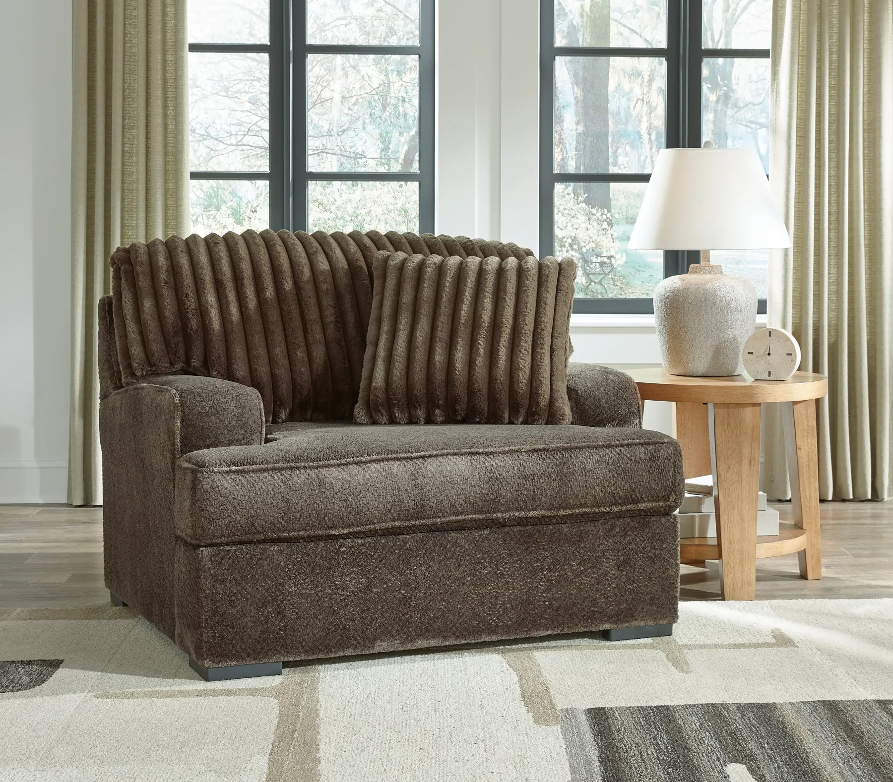 Discount American Furniture Galleries Aylesworth Oversized Chair