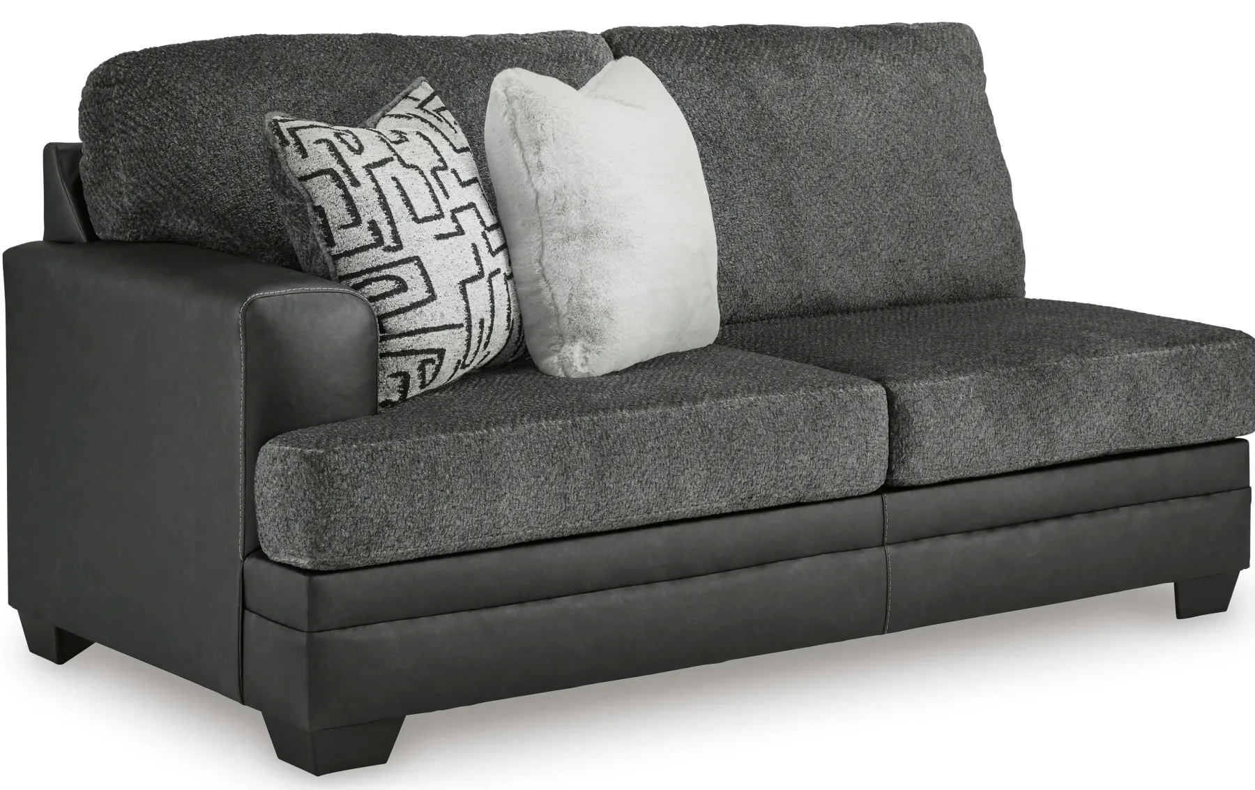 Best American Furniture Galleries Brixley Pier 2-Piece Sectional With Chaise