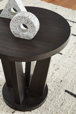 Sale American Furniture Galleries Chasinfield Round End Table