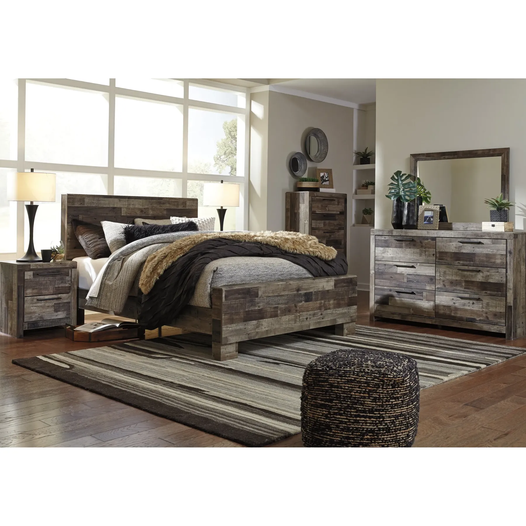 Clearance American Furniture Galleries Derekson Dresser