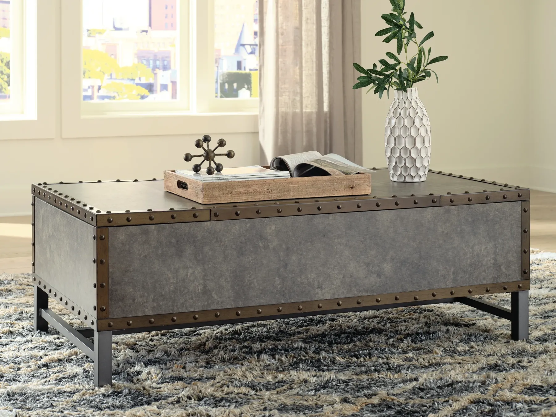 New American Furniture Galleries Derrylin Lift-Top Coffee Table