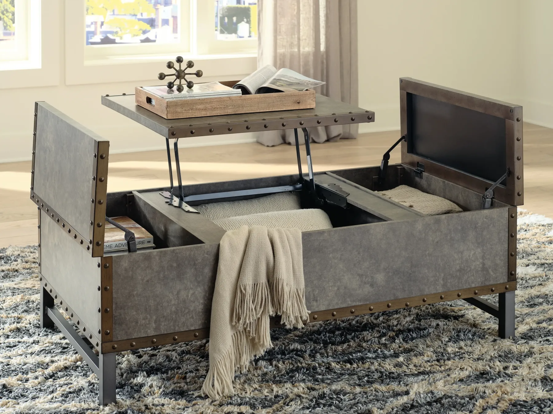 New American Furniture Galleries Derrylin Lift-Top Coffee Table