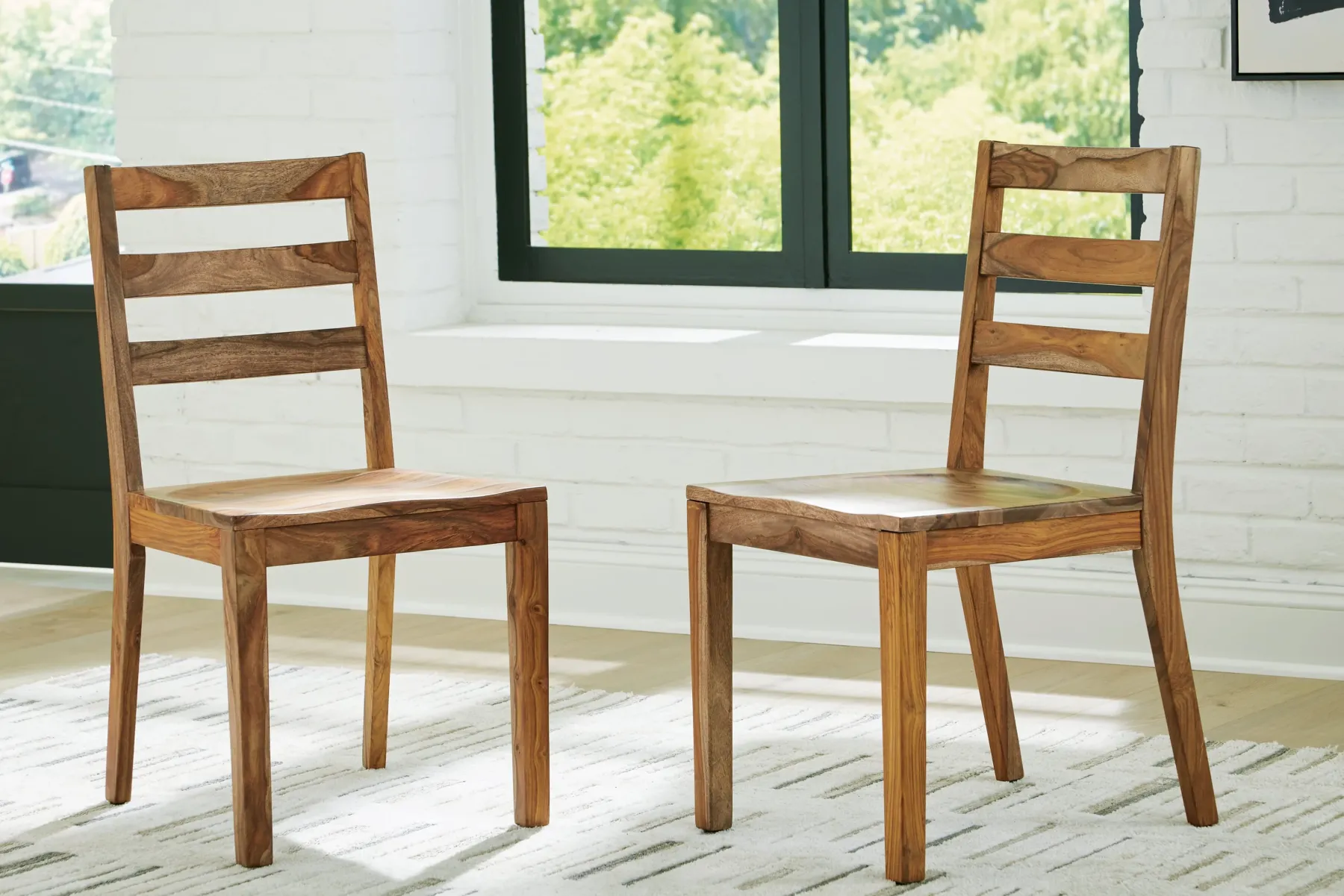 Clearance American Furniture Galleries Dressonni Dining Chair