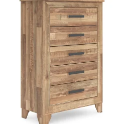 Clearance American Furniture Galleries Finaria Chest