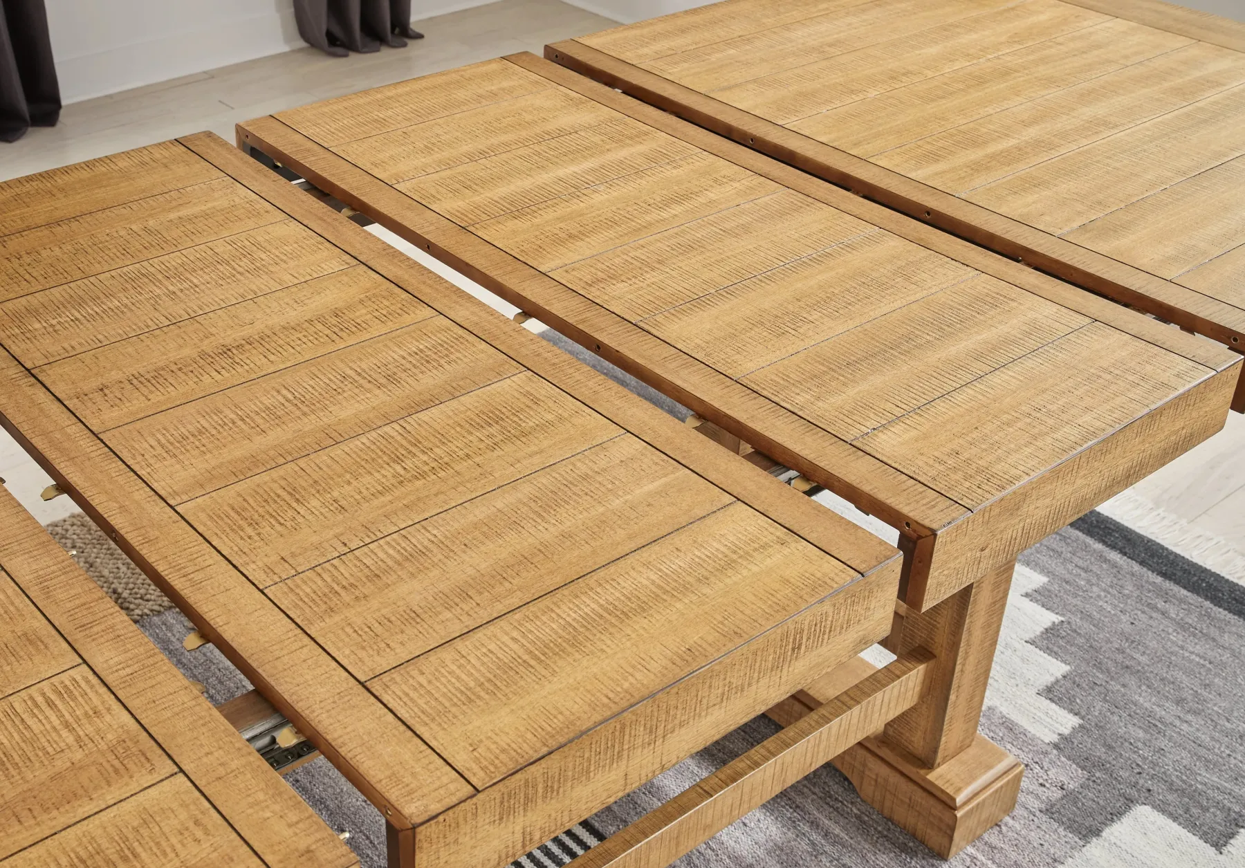 New American Furniture Galleries Havonplane Counter Height Dining Extension Table