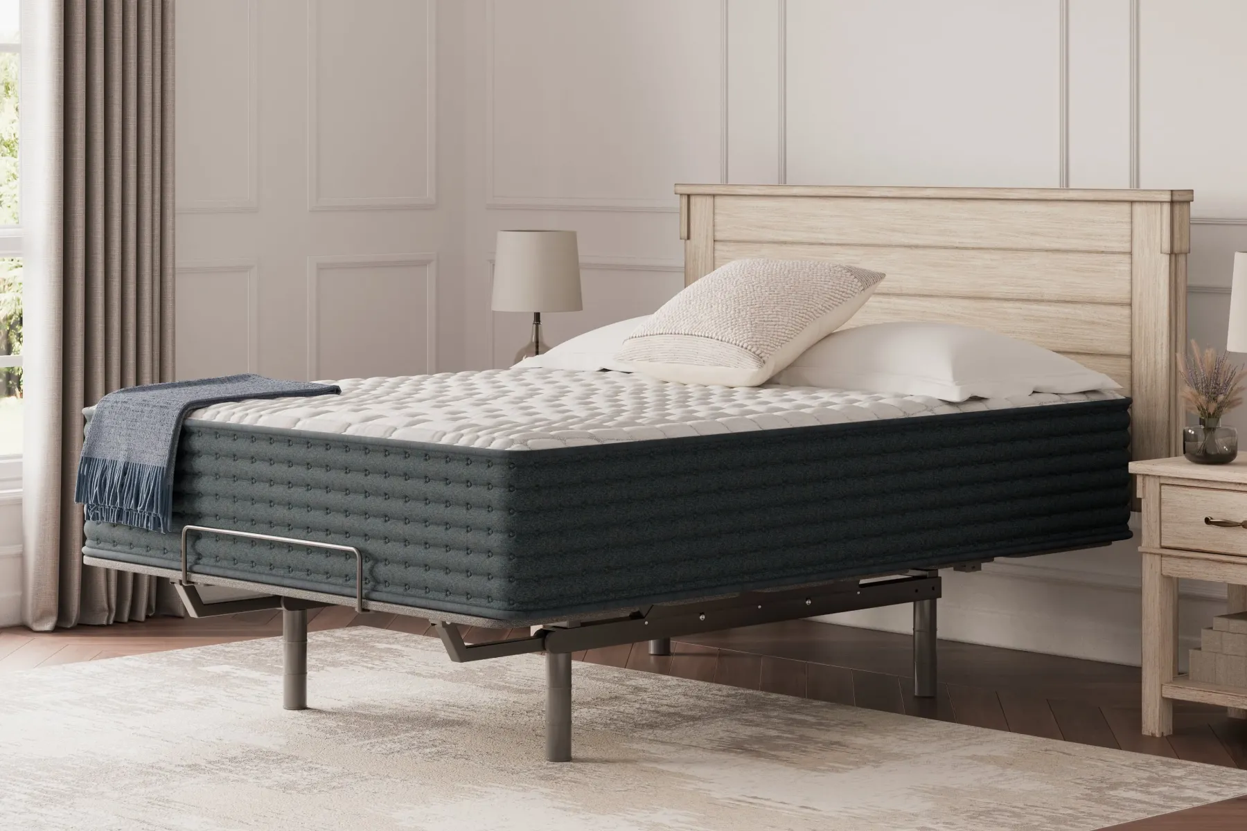 Outlet American Furniture Galleries Hybrid 1300 California King Mattress