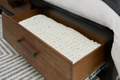 Discount American Furniture Galleries Kraeburn Queen Panel Storage Bed