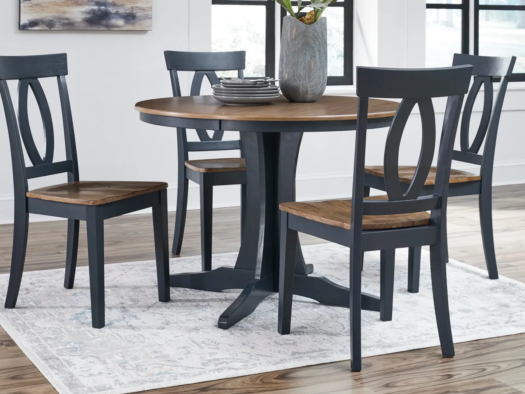 Best American Furniture Galleries Landocken 5-Piece Dining Set