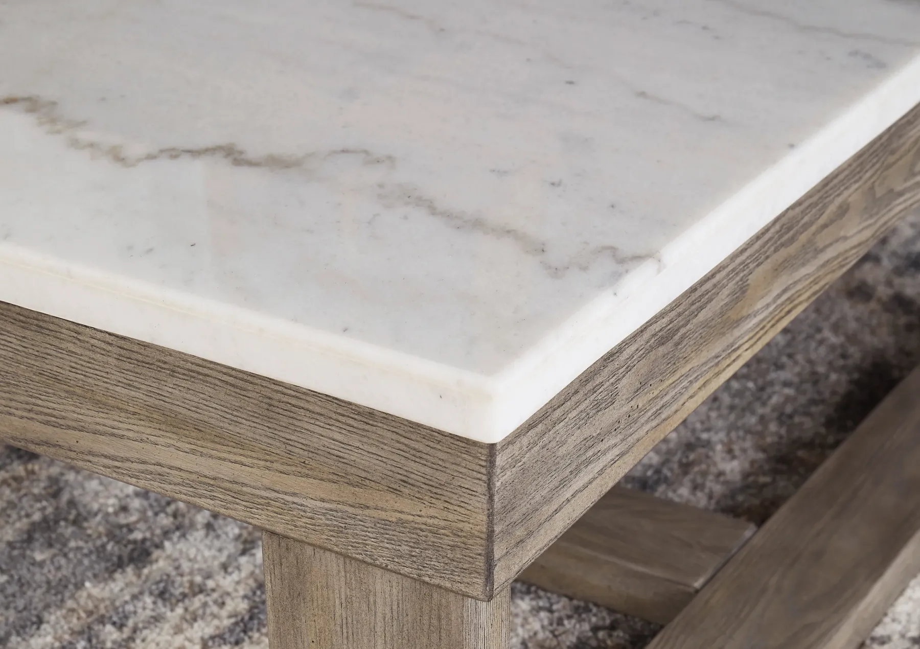 Online American Furniture Galleries Loyaska Rectangular Cocktail Table