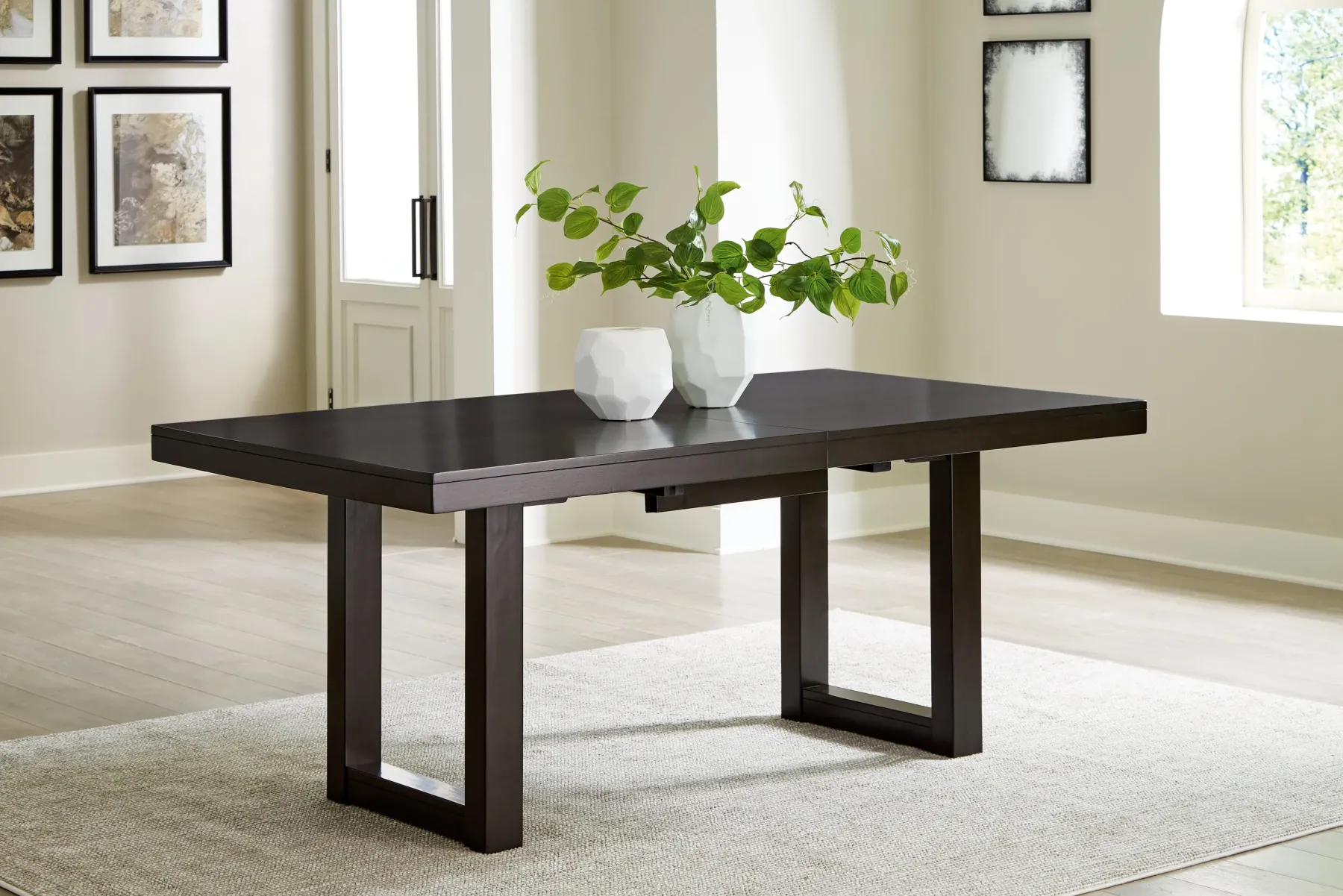 Online American Furniture Galleries Neymorton Dining Extension Table