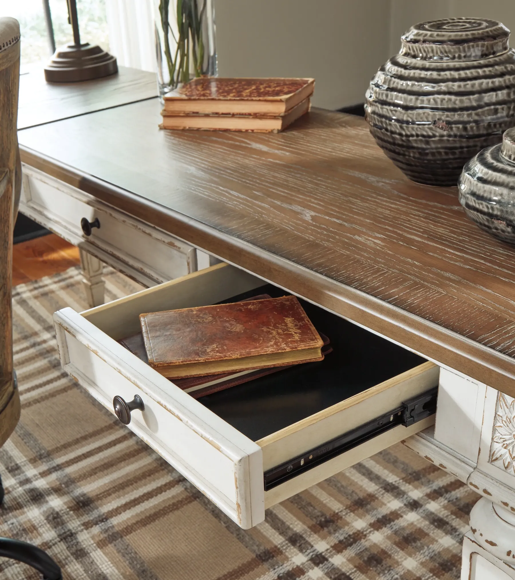 Best American Furniture Galleries Realyn Home Office Lift Top Desk