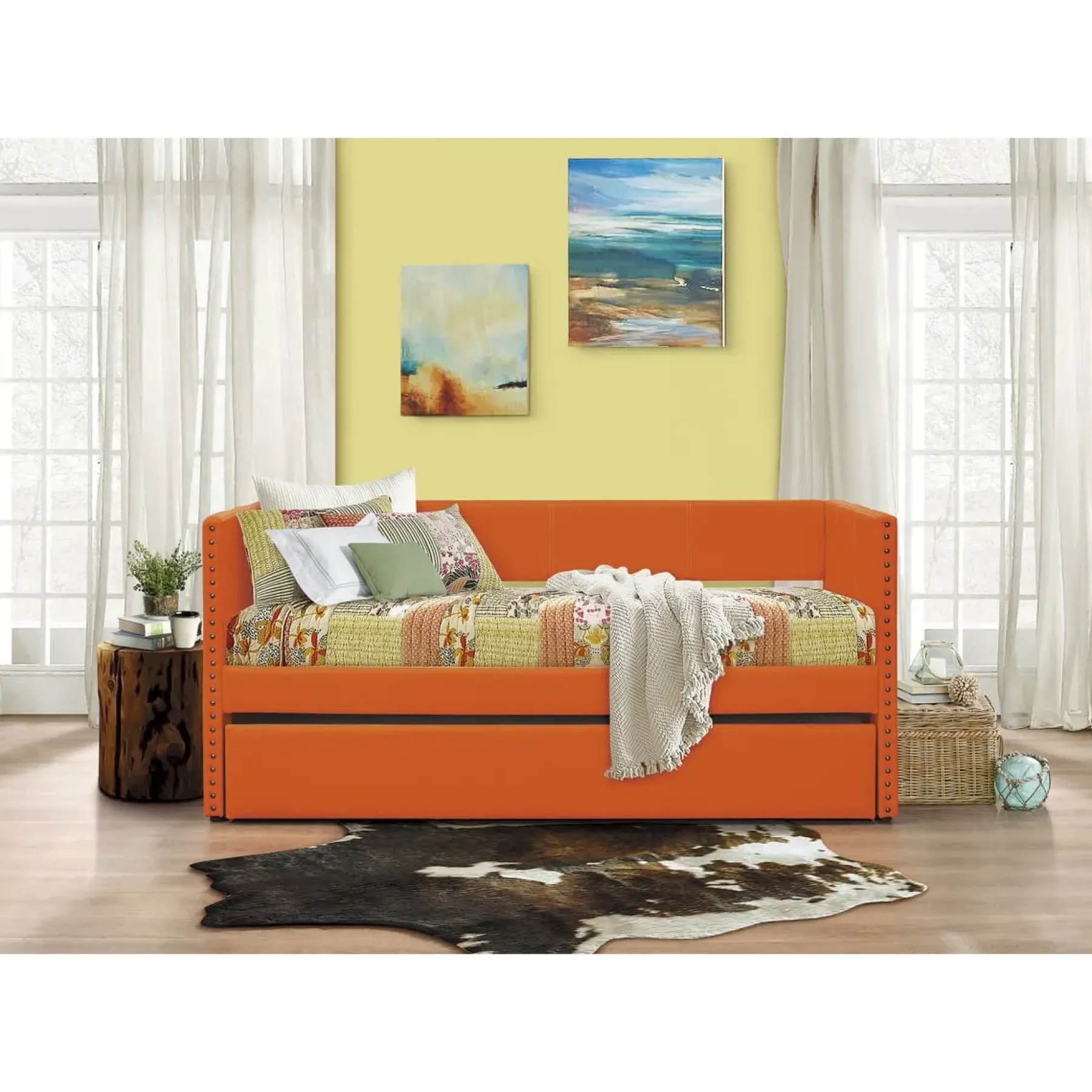 New American Furniture Galleries Therese Daybed with Trundle