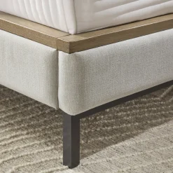 Best American Furniture Galleries Tomtyn Queen Upholstered Bed