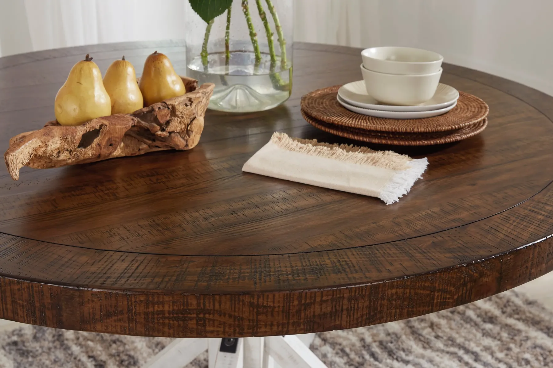 Online American Furniture Galleries Valebeck 5-Piece Dining Set