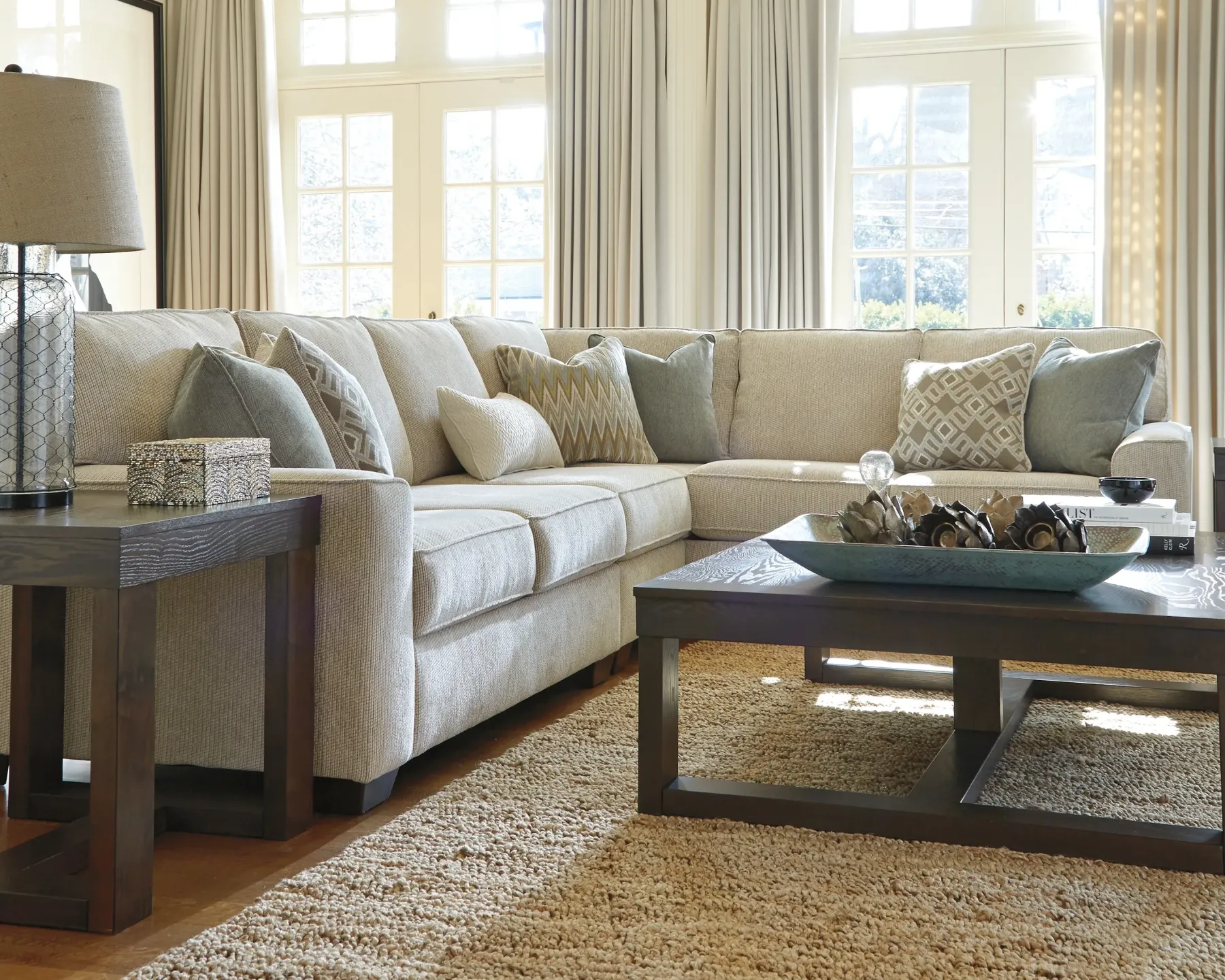 Discount American Furniture Galleries Watson Rectangular Coffee Table